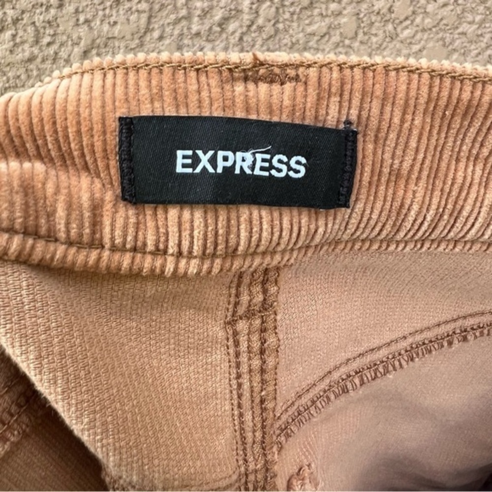 EXPRESS Corduroy Cropped Wide Leg High‎ Rise Pants in Tan Khaki Womens Size 4 - Picture 7 of 11